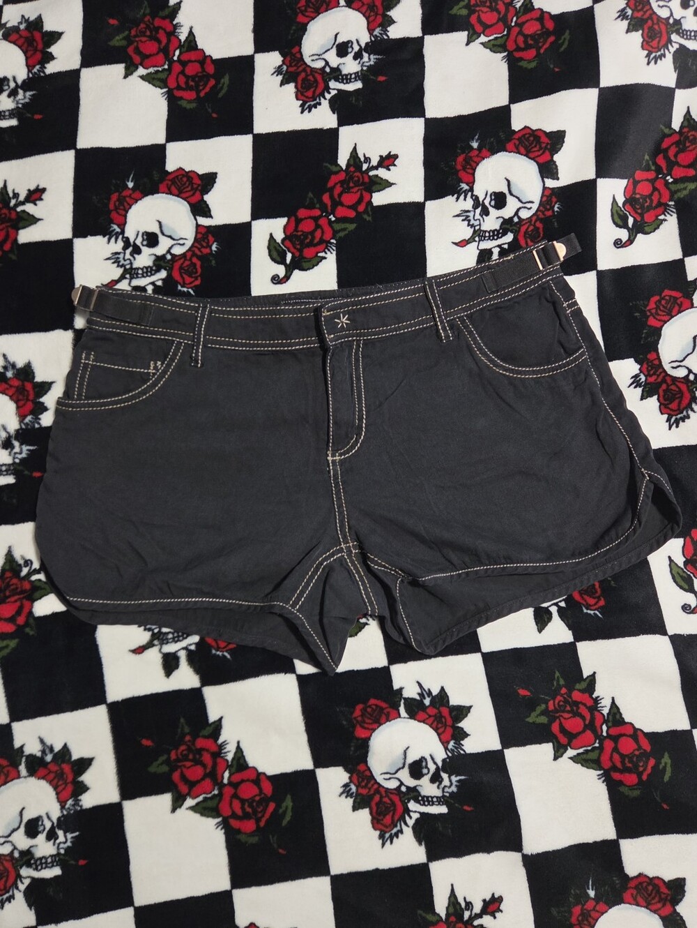 Da-Nang Black Silk-Blend Shorts